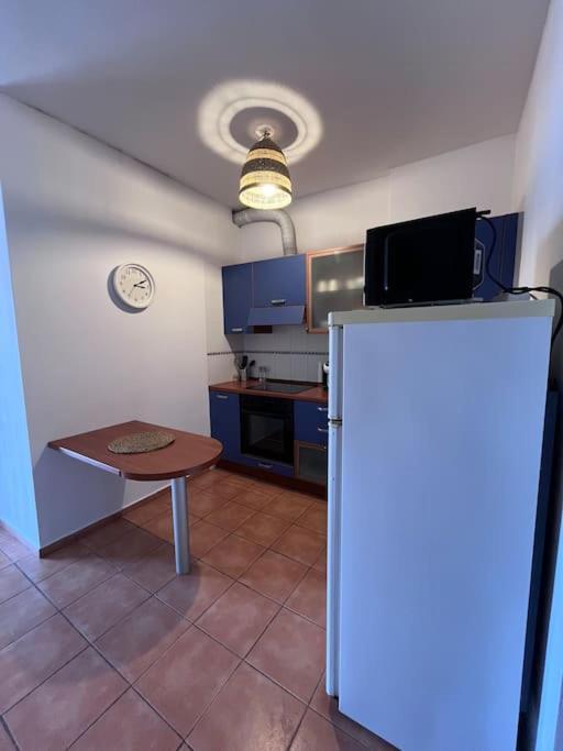דירות ארונה Casa Lunita מראה חיצוני תמונה